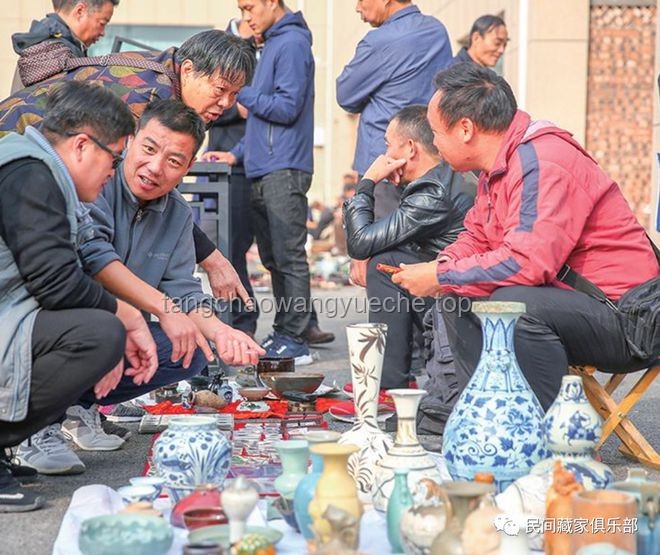 初代Labubu天价成交，艺术品市场迎来新风口？